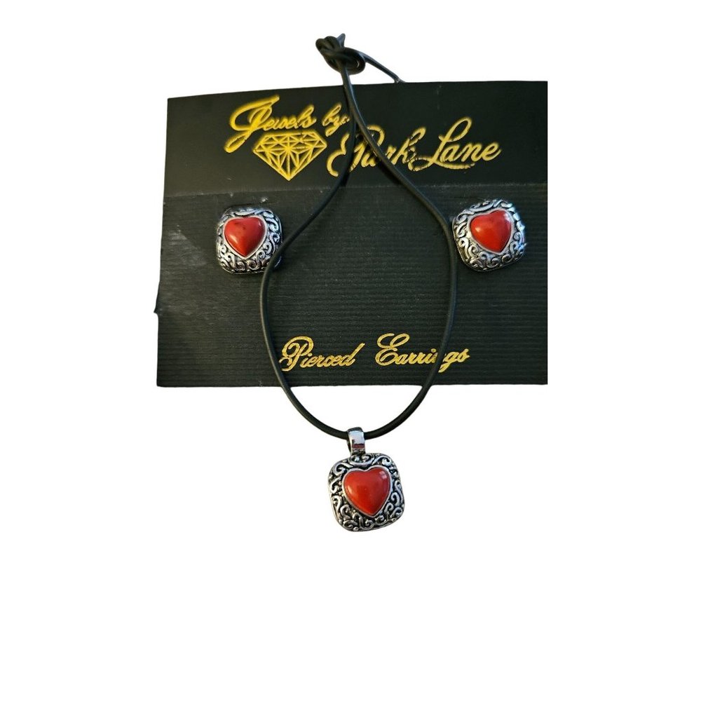 Jewels By Park Lane Ear Rings Set Post Red Heart Stone with Silver Tone Square